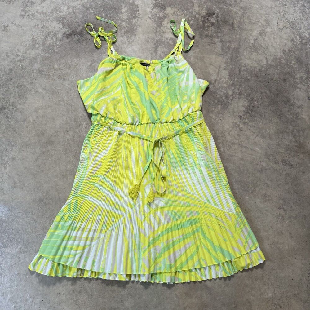 Lane Bryant Dress Womens Plus 22 24 Yellow Green‎ Pleated Flowy Sleeveless Lined